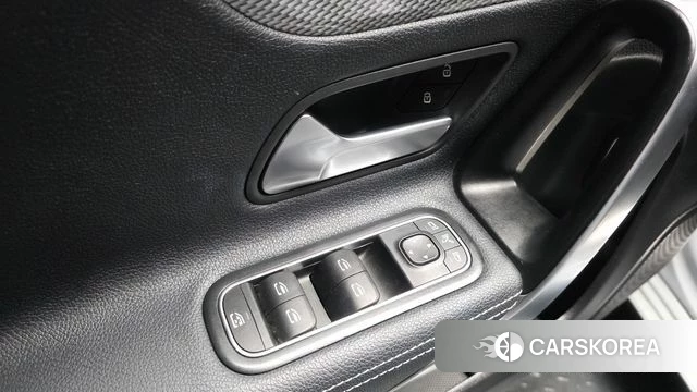 Mercedes-Benz A-Class W177 id 4250188 из Кореи 20