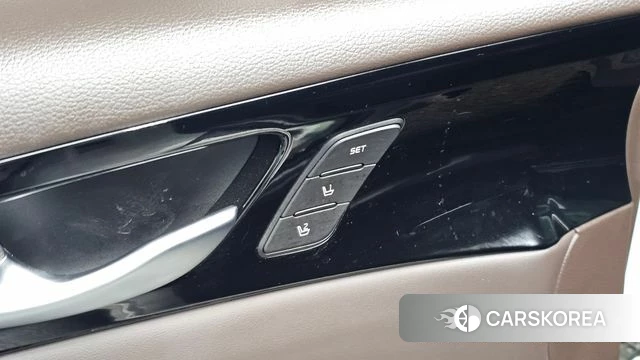 Kia All New K7 Hybrid id 4930875 из Кореи 20