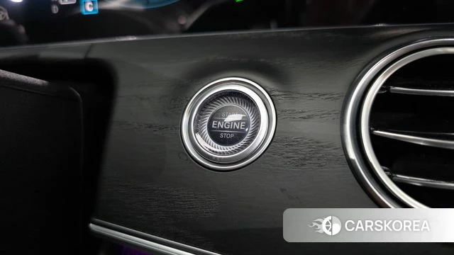 Mercedes-Benz E-Class W213 id 4355656 из Кореи 20