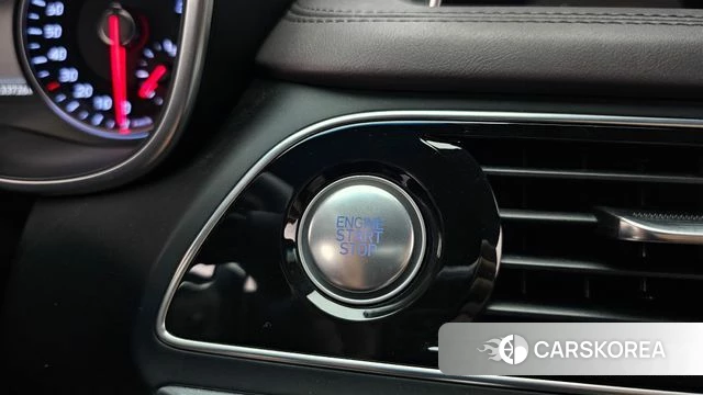 Genesis G70 id 4662667 из Кореи 19