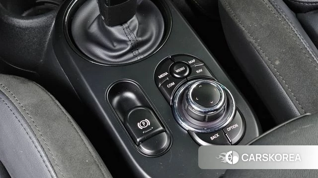 Mini Cooper Electric id 4645577 из Кореи 20