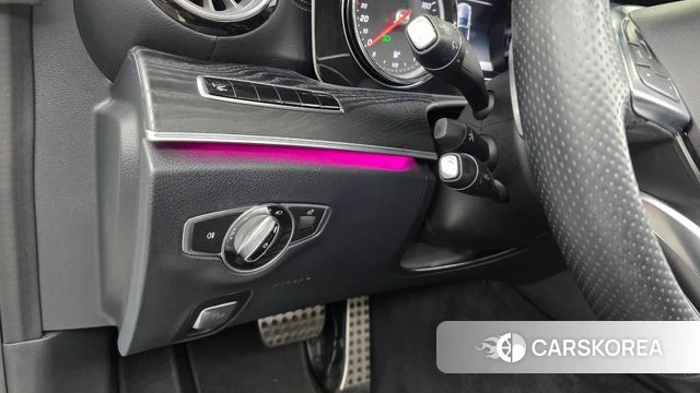 Mercedes-Benz E-Class W213 id 4318081 из Кореи 20