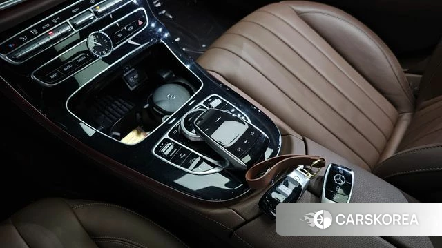 Mercedes-Benz E-Class W213 id 4459163 из Кореи 20