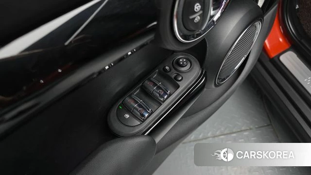 Mini Cooper S id 4785620 из Кореи 20