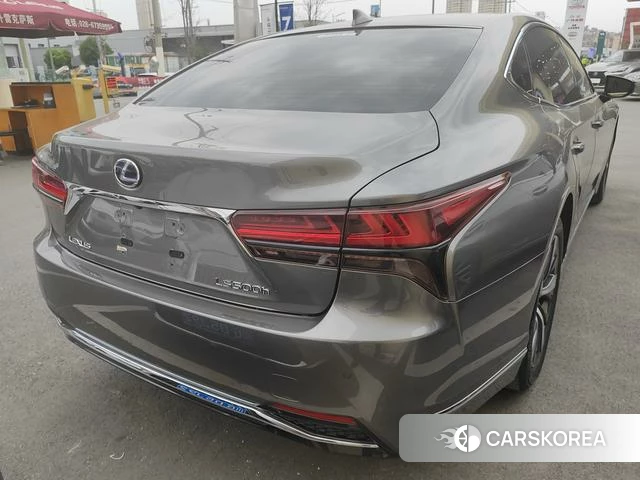 Lexus LS id 4261867 из Китая 20