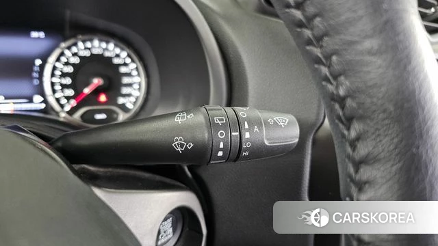 Jeep Renegade id 4636741 из Кореи 20