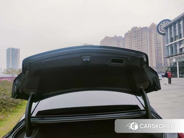 Cadillac CT5 id 3857937 из Китая 20