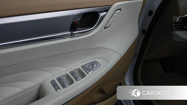Hyundai The New Grandeur IG Hybrid id 4350318 из Кореи 20