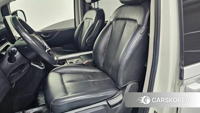 Hyundai Staria id 4676041 из Кореи 20