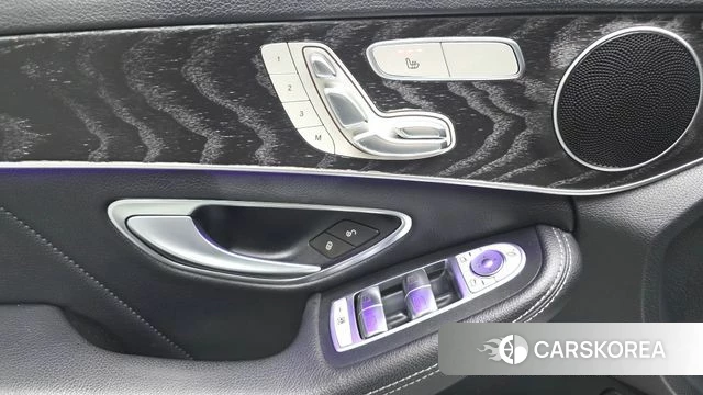 Mercedes-Benz C-Class W205 id 4410899 из Кореи 20