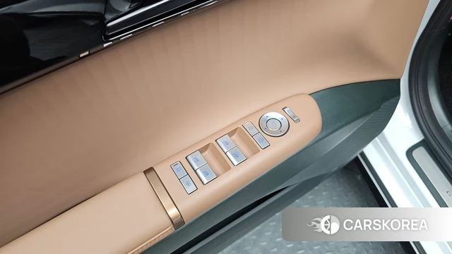 Hyundai Grandeur Hybrid (GN7) id 4280466 из Кореи 20