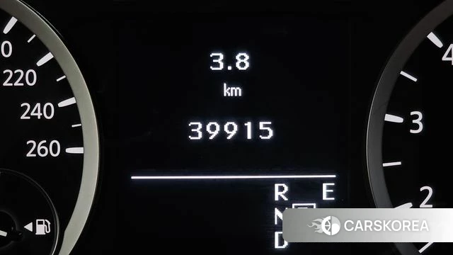 Infiniti Q30 id 4188056 из Кореи 20