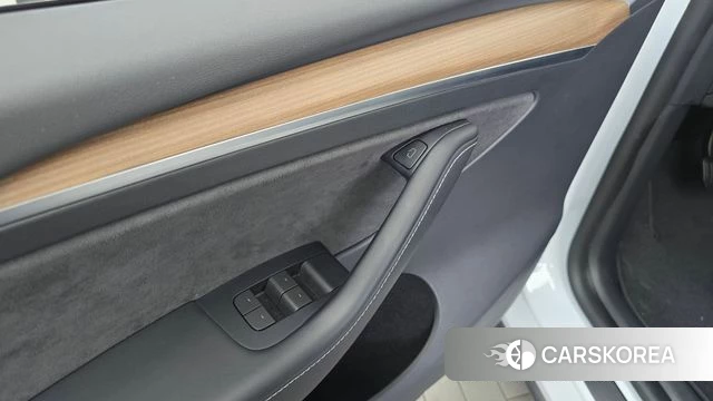 Tesla Model Y id 4735101 из Кореи 20