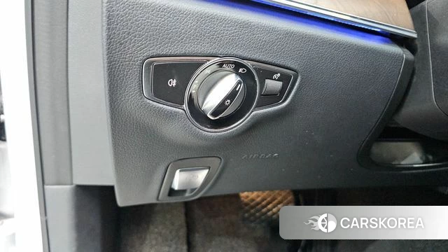 Mercedes-Benz E-Class W213 id 4384613 из Кореи 20