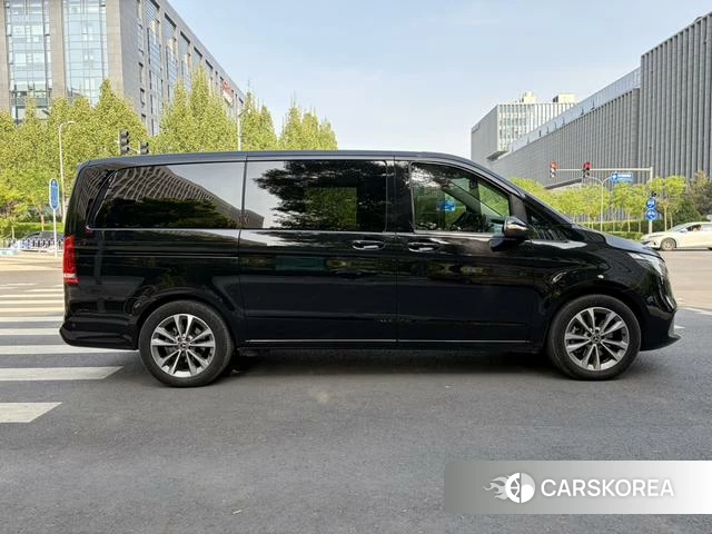 Mercedes-Benz V-class id 4271284 из Китая 20