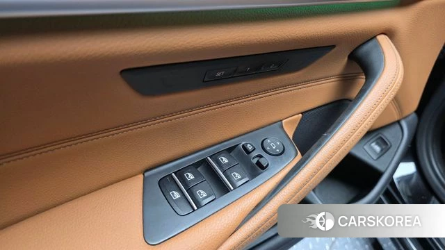 BMW 5 Series (G30) id 4574086 из Кореи 20