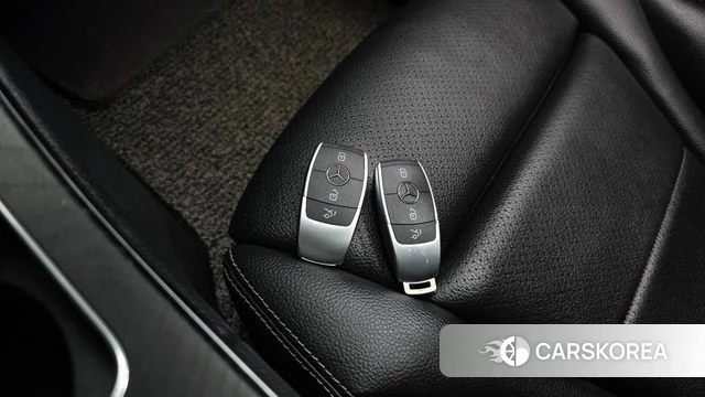 Mercedes-Benz C-Class W205 id 4294954 из Кореи 20