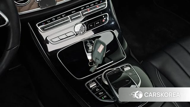 Mercedes-Benz E-Class W213 id 4759995 из Кореи 20