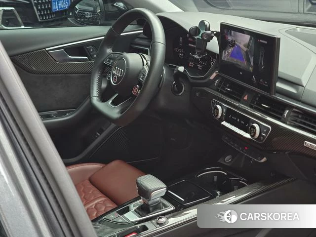 Audi A4L id 4365676 из Китая 20