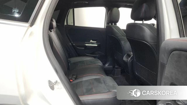 Mercedes-Benz GLA - Class H247 id 4284218 из Кореи 20