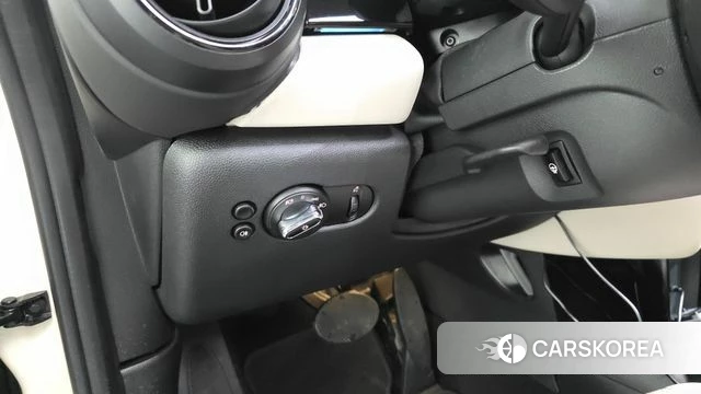 Mini Cooper S id 4395553 из Кореи 20
