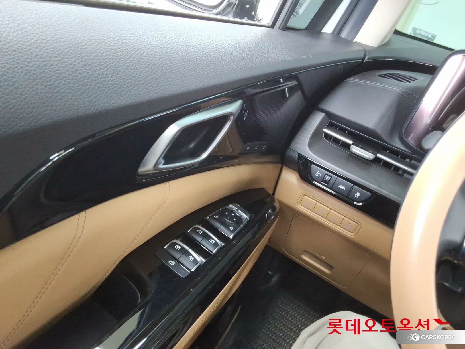 Kia Carnival id 3888395 из Кореи 20