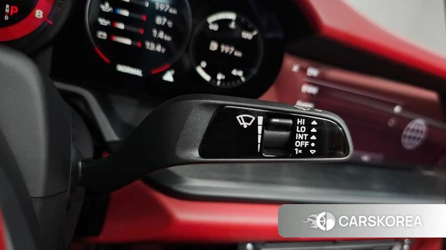 Porsche 911(992) id 4533292 из Кореи 20