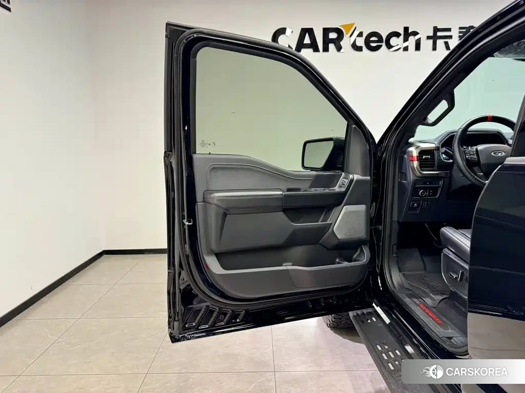 Ford F-150 Raptor id 4578196 из Китая 20