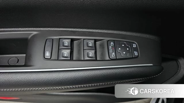 Renault Korea (Samsung) The New QM6 id 4835853 из Кореи 20