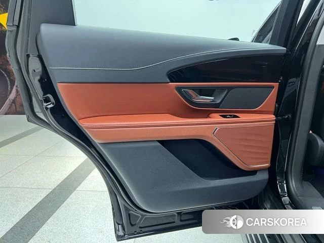 Lincoln Navigator id 4236398 из Китая 20