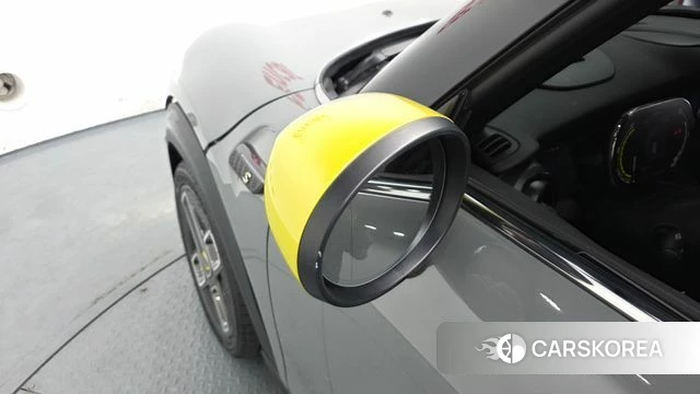 Mini Cooper Electric id 4202213 из Кореи 20