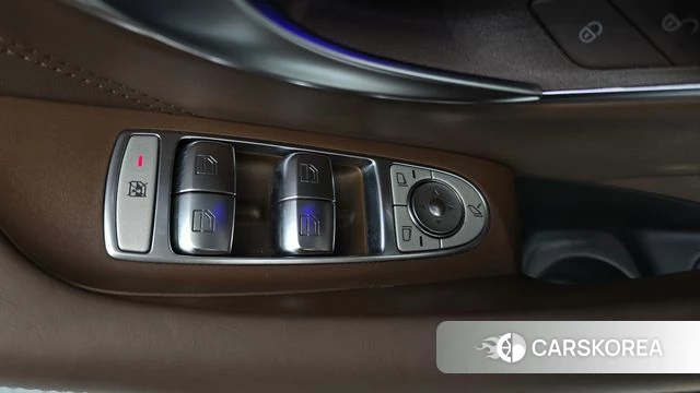 Mercedes-Benz E-Class W213 id 4676602 из Кореи 20