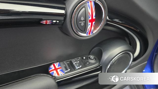 Mini Cooper S Convertible id 4339673 из Кореи 20