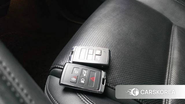 Jaguar E-PACE id 4651941 из Кореи 20