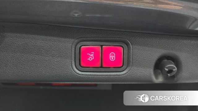 Mercedes-Benz E-Class W213 id 4873474 из Кореи 20
