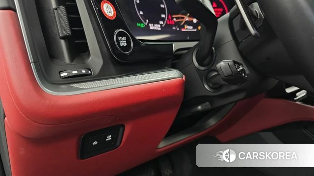 Porsche Cayenne (PO536) id 4322299 из Кореи 20