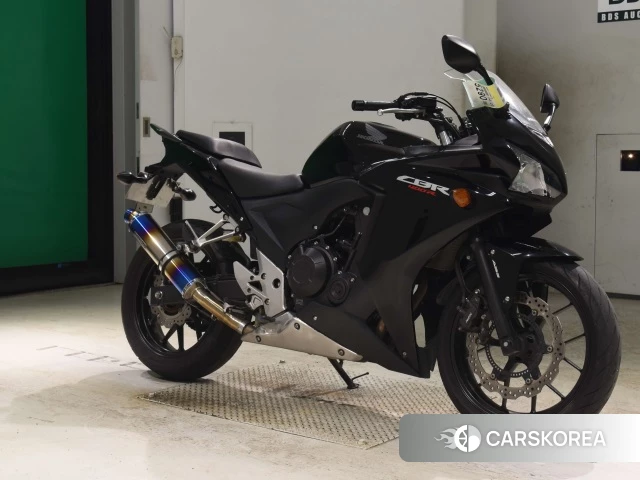 Honda CBR400R id 3946949 из Японии 20