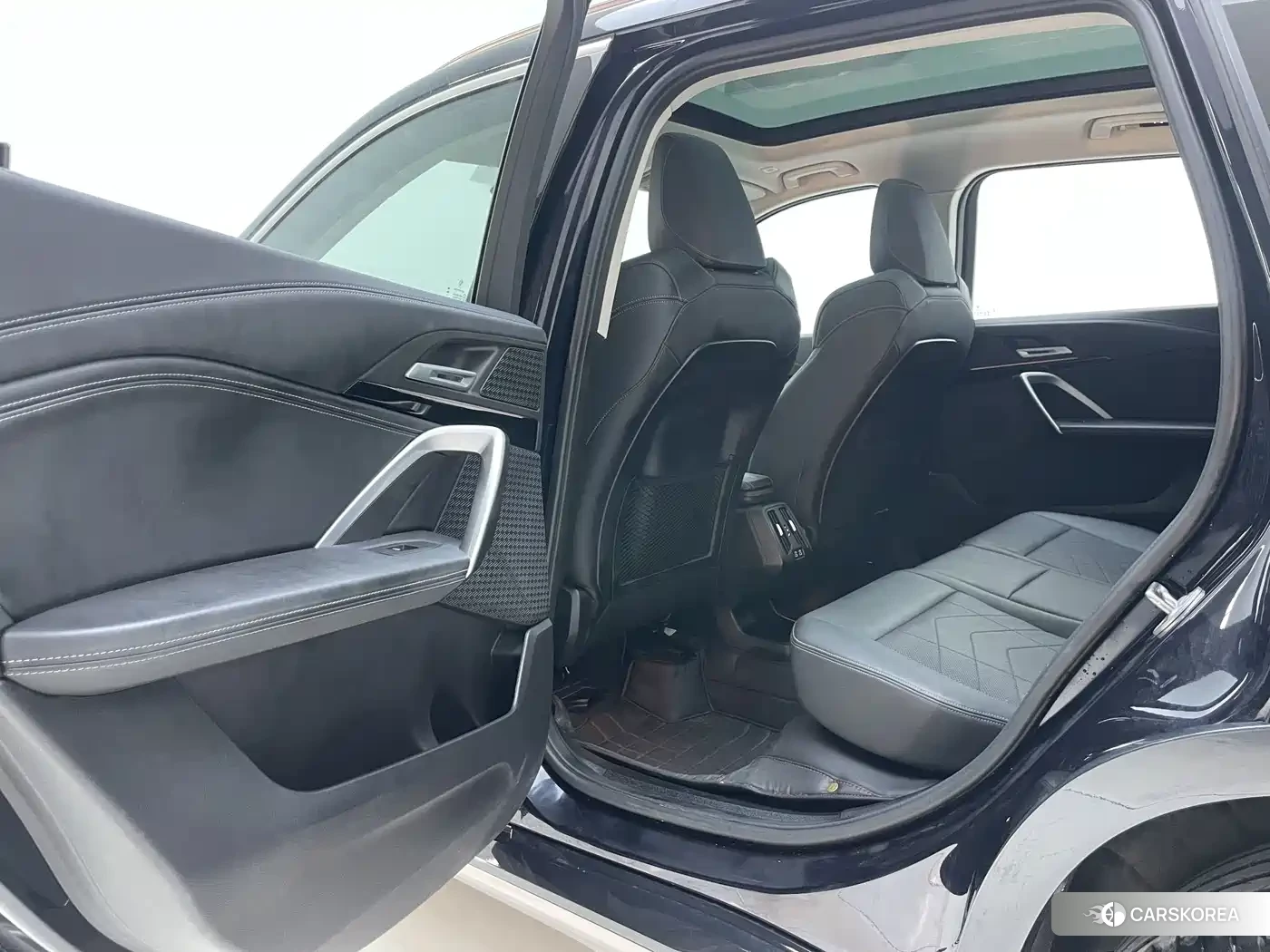 BMW X1 id 4681212 из Китая 20