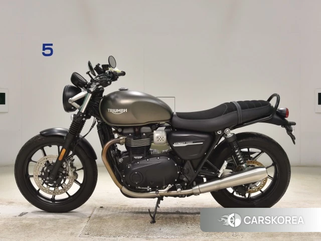 Проданный Triumph STREET TWIN id 4199531 из Японии, фото 20