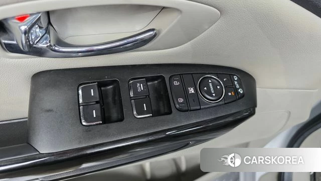 Kia The New Carnival id 4496687 из Кореи 20