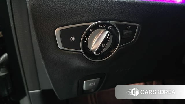 Mercedes-Benz E-Class W213 id 4871804 из Кореи 20