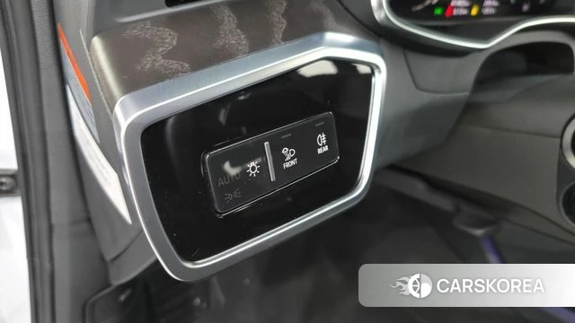 Audi A6 (C8) id 4580298 из Кореи 20