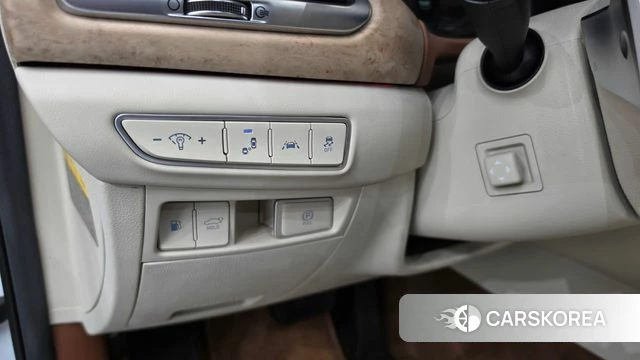 Genesis G90 id 4864715 из Кореи 20
