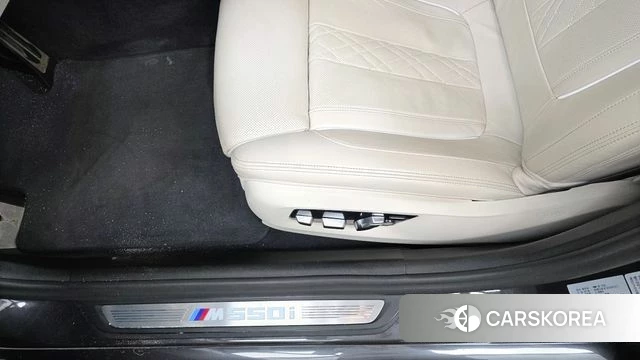 BMW 5 Series (G30) id 4500495 из Кореи 20