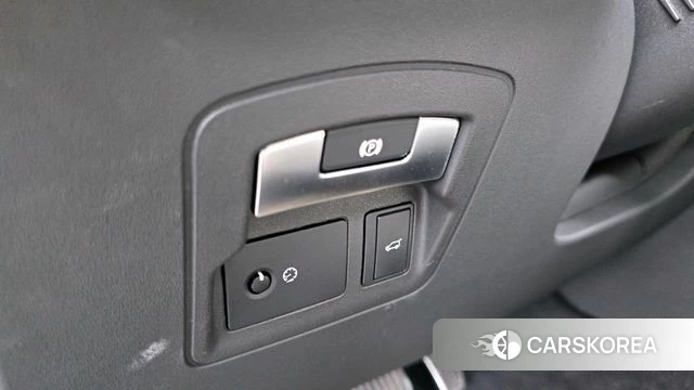 Land Rover Range Rover Velar id 4684505 из Кореи 20