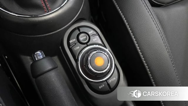 Mini Cooper S id 4754699 из Кореи 20