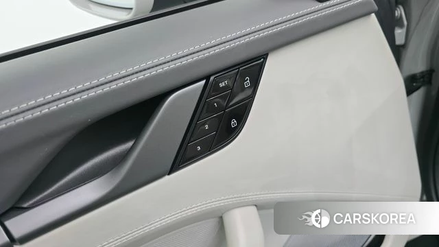 Porsche 911(992) id 4712516 из Кореи 20