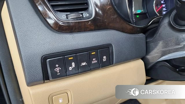 Kia The New Carnival id 4573939 из Кореи 20
