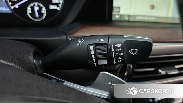 Genesis G90 id 4294699 из Кореи 20