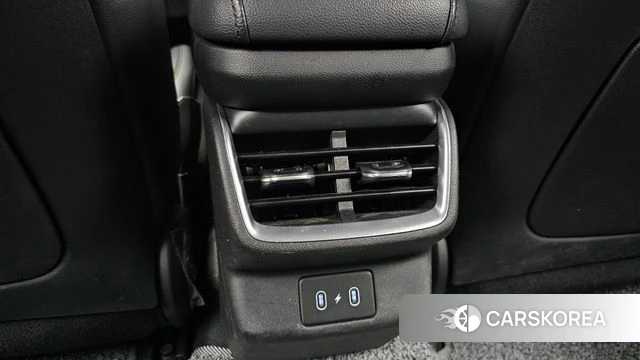 Hyundai Grandeur (GN7) id 4617665 из Кореи 20